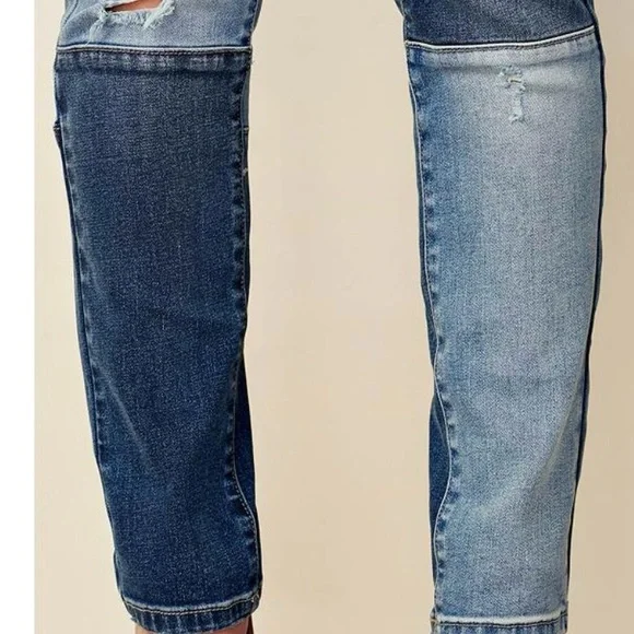 Distressed Patchwork Jeans - Picture 7 of 8